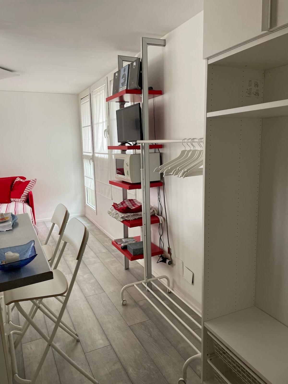 Apartment Terrace - 6th Floor Red-